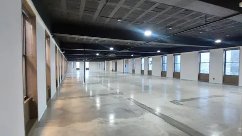 37 Bath Ave, Rosebank 552m² office space available to let (10)